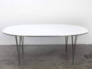 Bebop-Super elips tafel-Piet Hein-Arne Jacobsen-Bruno Mathsson-Fritz Hansen