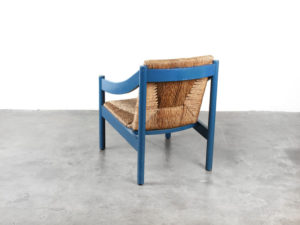 Carimate Lounge Chair-Vico Magistretti-Cassina-blauw-rieten stoel-Bebop-bebopvintage