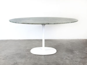 Ovale marmeren tafel-metalen voet-Bebop-bebopvintage