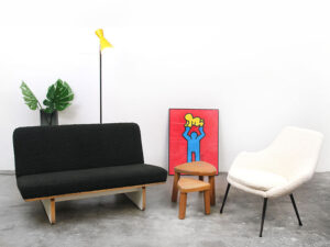 Bebop-setfoto-kho Liang Ie twoseater-Artifort-Keith Haring-fifties chair-boucle-bebopvintage-vintage furniture