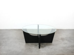 Bebop-salontafel rond-zwart frame-glazen blad-vintage
