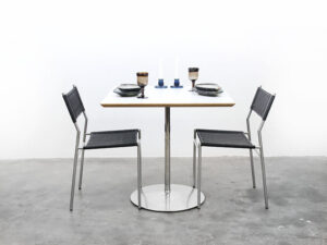 Bebop-Artifort-Circle tafel-Pierre Paulin-vintage furniture-bebopvintage