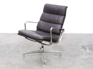 Bebop-Eames_softpad-Charles and Ray Eames-_chair_Vintage furniture EA215_bebopvintage