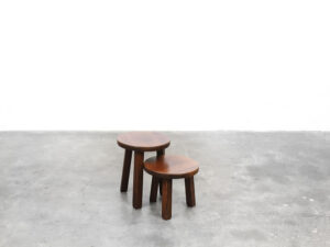 Bebop-vintage furniture-nesting tables-mimiset-rond donker eiken