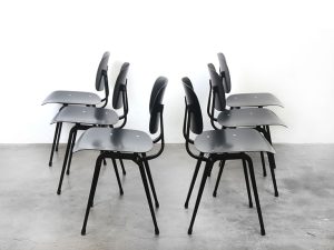 Bebop-Revolt chairs-Friso Kramer-Hay-vintage furniture-bebopvintage-