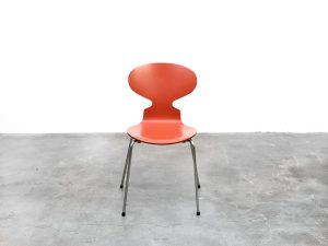 Bebop-Arne Jacobsen-Fritz Hansen-Miertje stoel-vintage furniture-bebopvintage