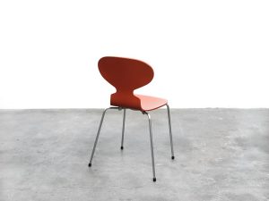 Bebop-Arne Jacobsen-Fritz Hansen-Miertje stoel-vintage furniture-bebopvintage