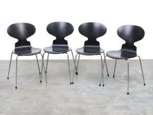 Bebop-Miertjes stoelen zwart-Arne Jacobsen-Fritz Hansen-vintage furniture-bebopvintage