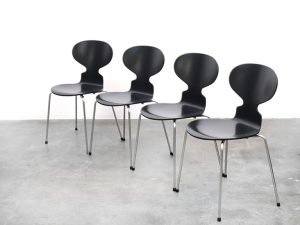 Bebop-Miertjes stoelen zwart-Arne Jacobsen-Fritz Hansen-vintage furniture-bebopvintage