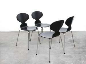 Bebop-Miertjes stoelen zwart-Arne Jacobsen-Fritz Hansen-vintage furniture-bebopvintage